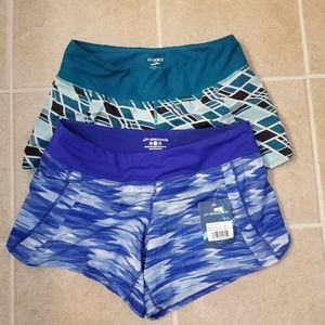 Brooks running short 5 inch lot of 2 MEDIUM